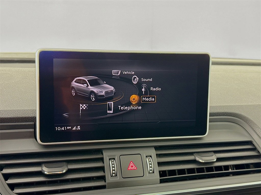 Used 2018 Audi Q5 Prestige w/ Prestige Package image 16
