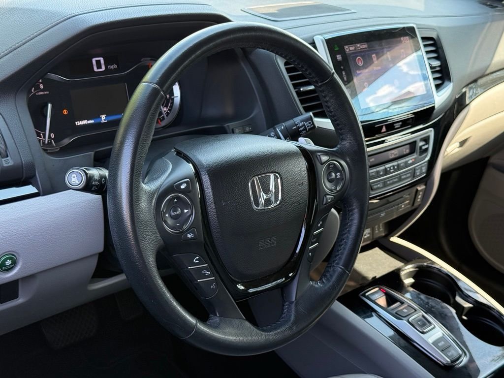 Used 2016 Honda Pilot Touring image 13