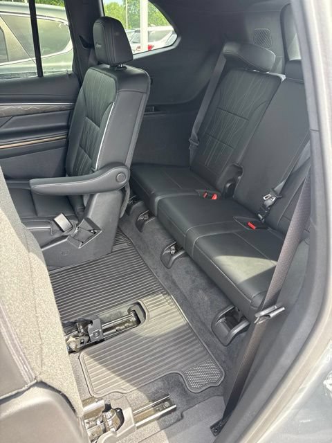 Used 2025 Buick Enclave Avenir w/ Super Cruise Package AWD/4WD image 34
