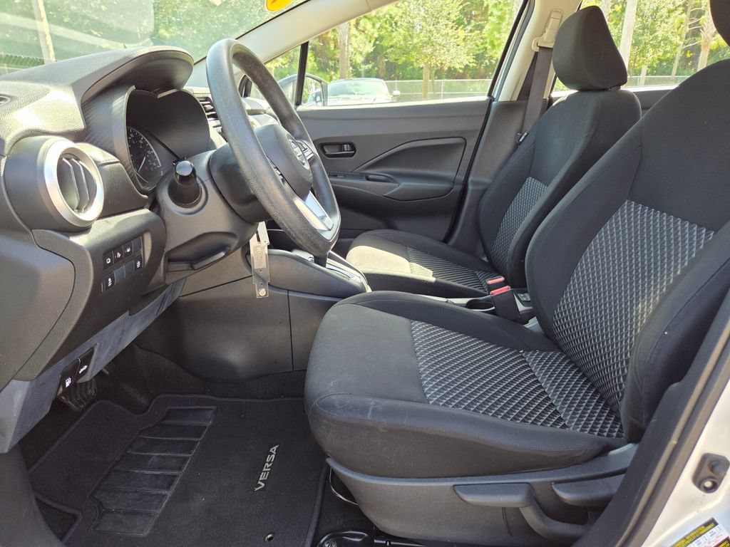 Used 2022 Nissan Versa S FWD image 24