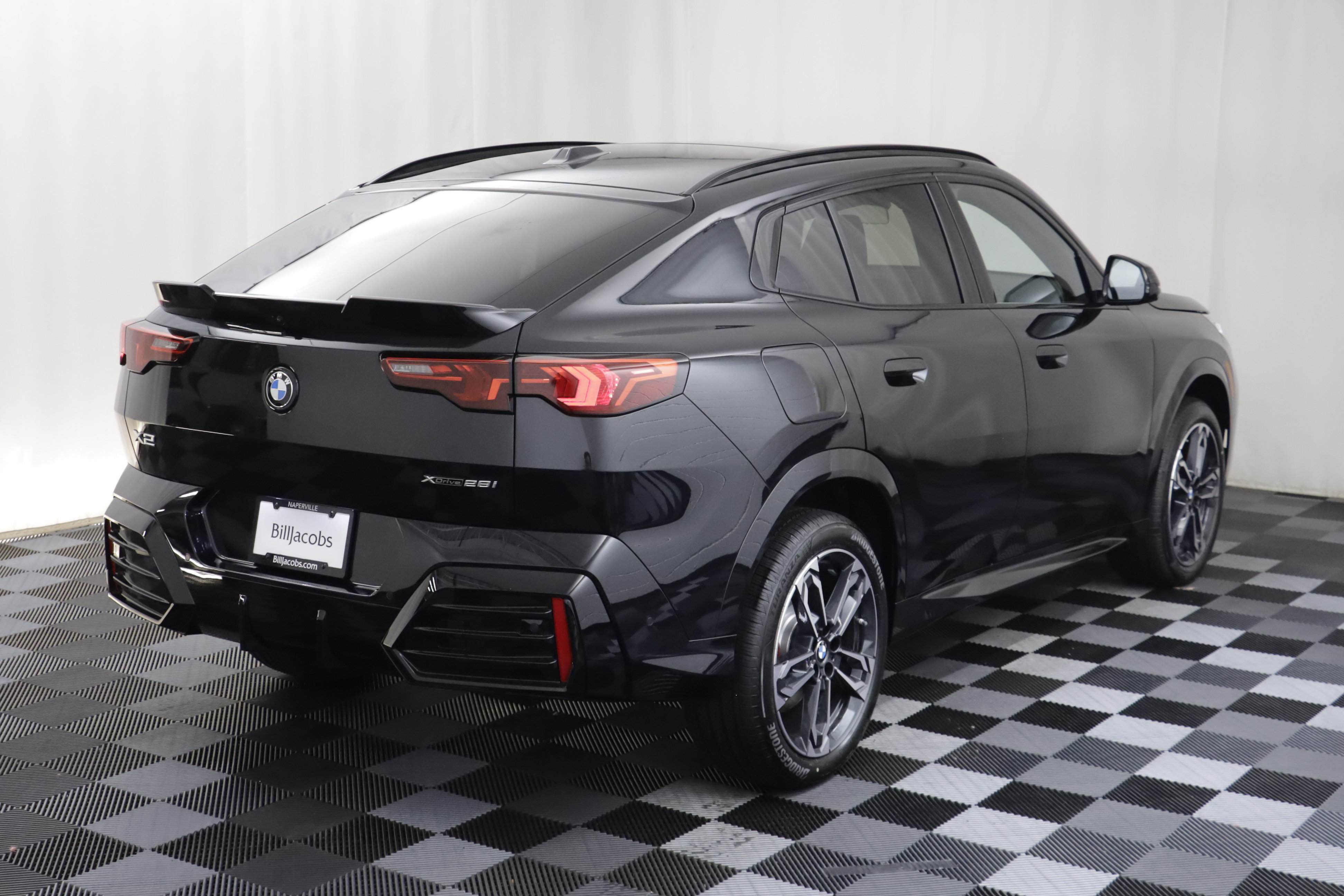 New 2027 BMW X2 xDrive28i w/ Technology Package AWD/4WD image 23