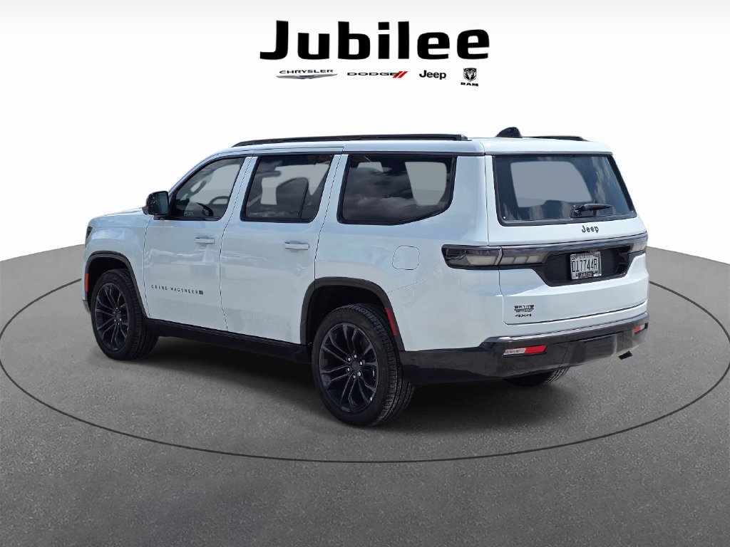 New 2026 Jeep Grand Wagoneer Summit AWD/4WD image 4