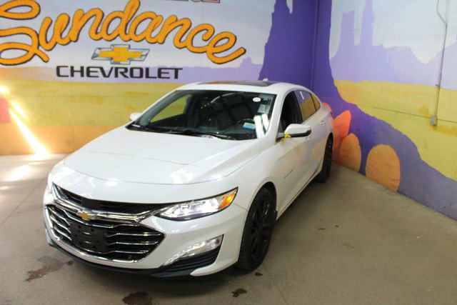 Used 2019 Chevrolet Malibu Premier FWD image 4