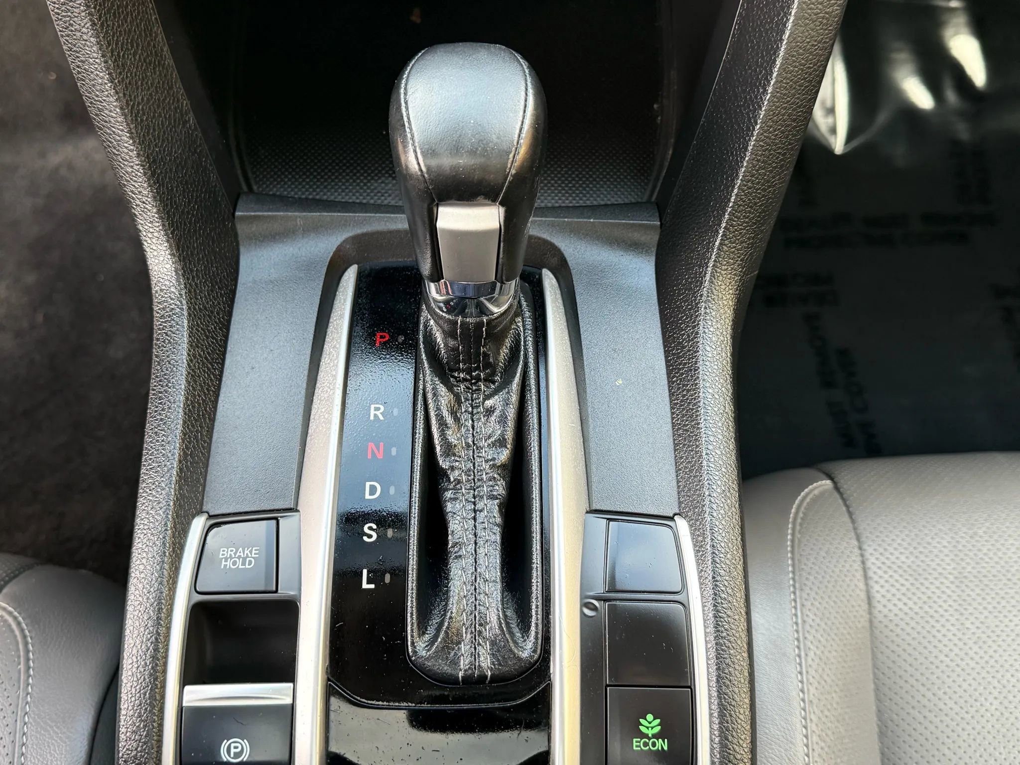 Used 2018 Honda Civic EX-L image 15