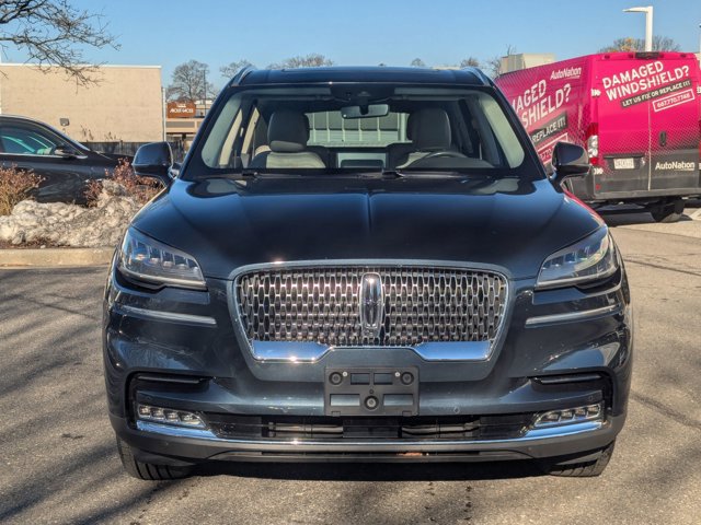Used 2021 Lincoln Aviator Reserve w/ Equipment Group 201A image 2