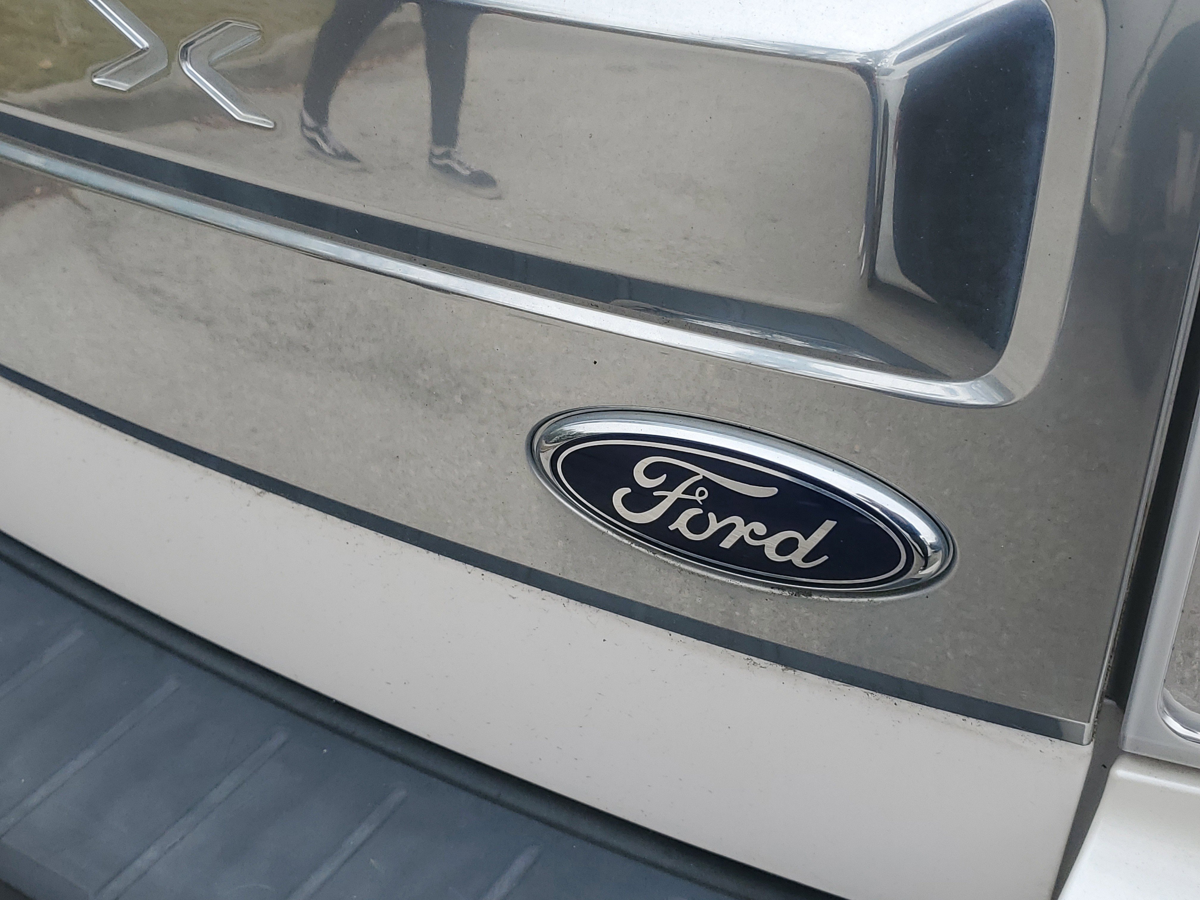 Used 2019 Ford Flex Limited w/ Class III Trailer Tow Package image 19