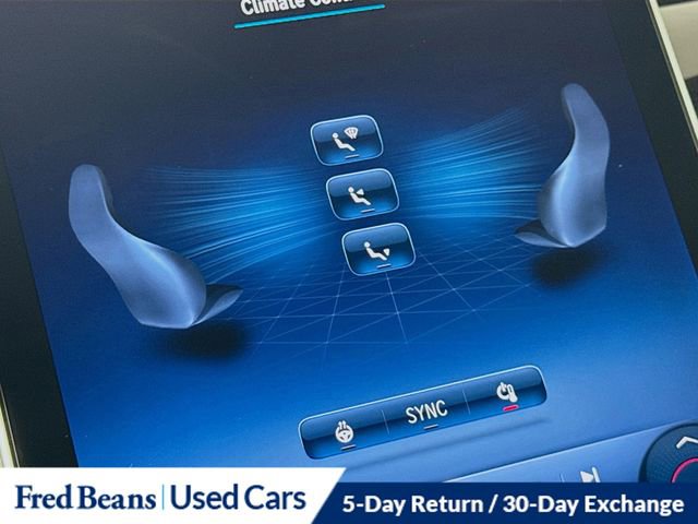 Used 2024 Mercedes-Benz GLC 300 4MATIC image 21