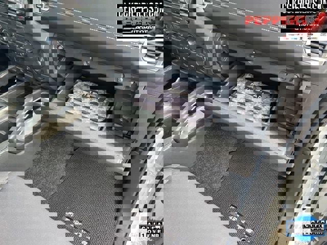 Used 2024 Nissan Frontier SV w/ Technology Package image 14