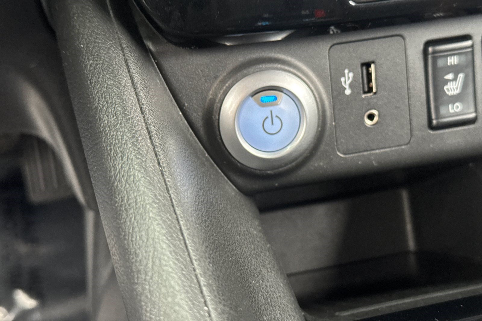 Used 2018 Nissan Leaf SL w/ SL Technology Package FWD image 35