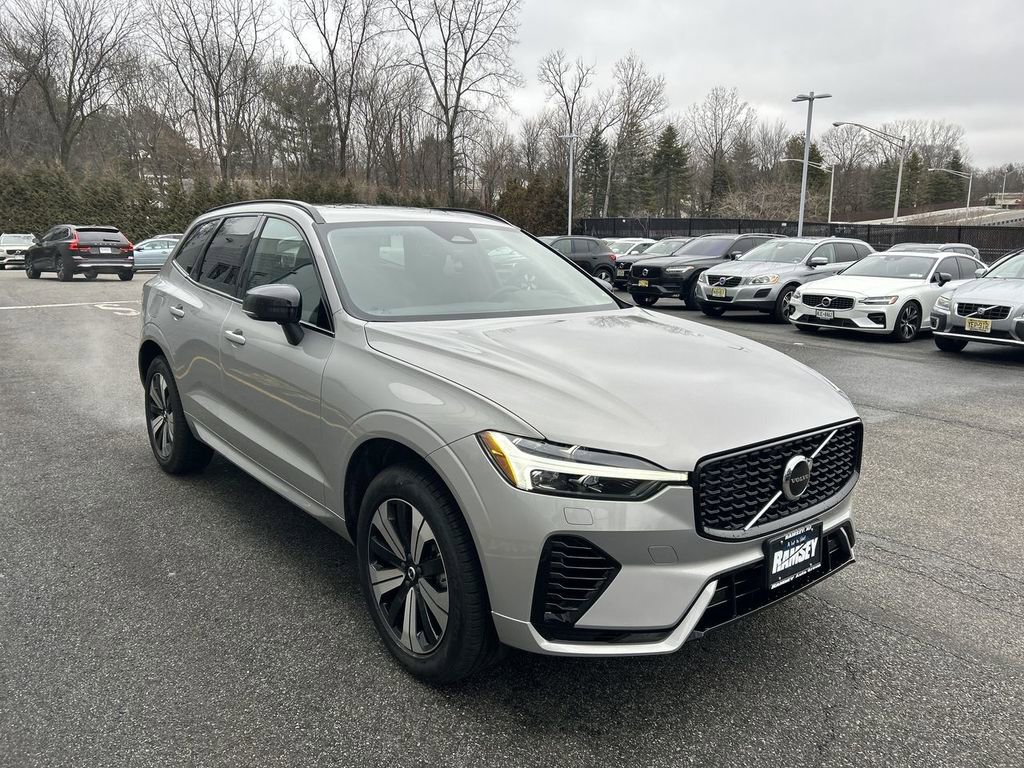 Used 2025 Volvo XC60 T8 Core w/ Protection Package Premier image 2