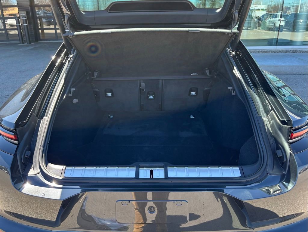 New 2026 Porsche Panamera image 10