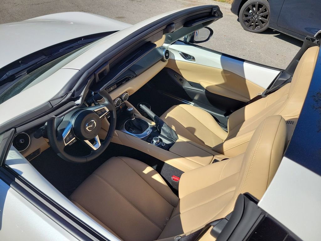 New 2026 MAZDA MX-5 Miata RF Grand Touring image 13