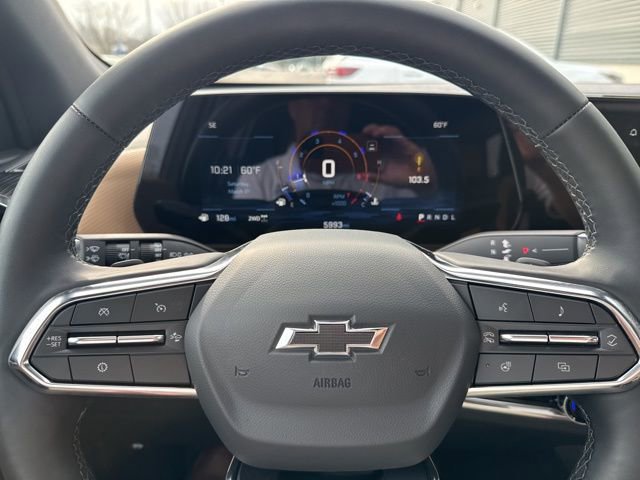 Used 2026 Chevrolet Equinox ACTIV image 13