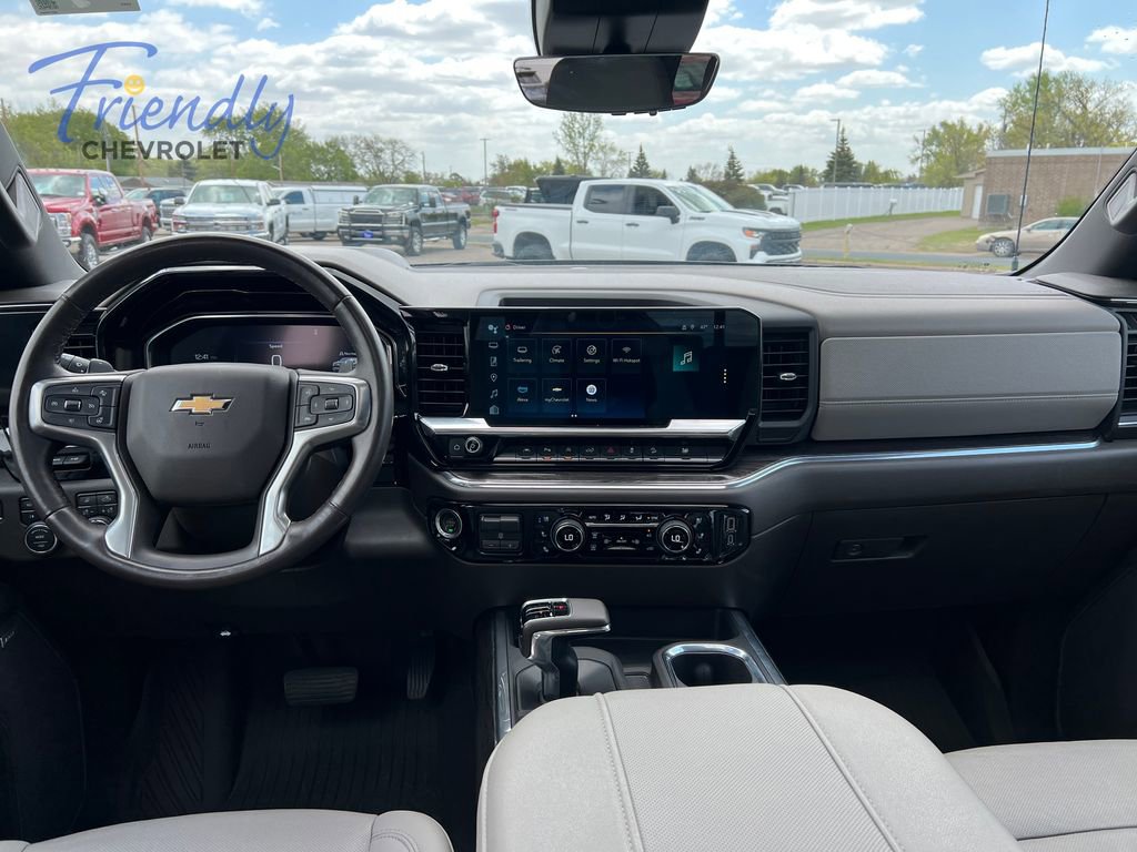 Certified 2023 Chevrolet Silverado 1500 LTZ w/ LTZ Premium Package AWD/4WD image 17