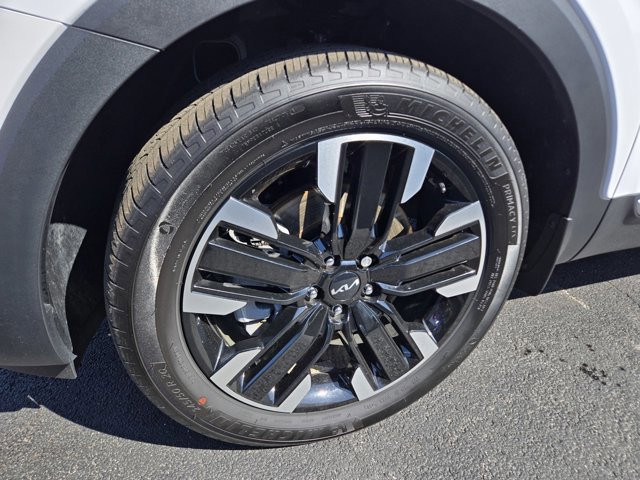 Used 2024 Kia Telluride SX Prestige w/ Towing Package image 47