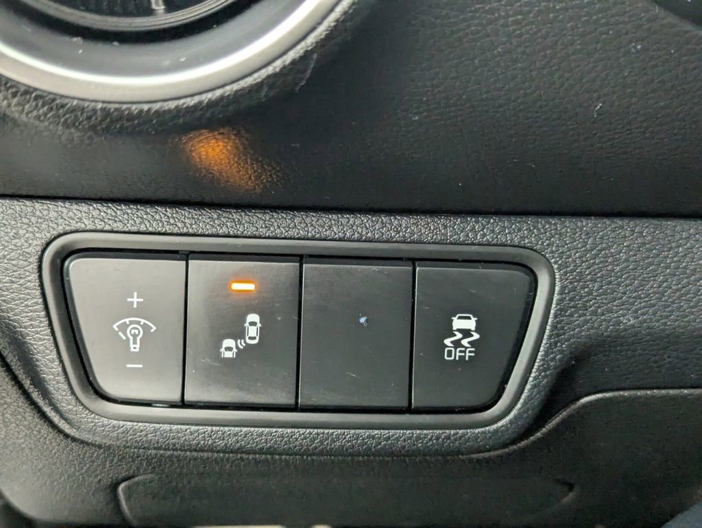 Used 2023 Kia Forte GT w/ GT2 Package image 13