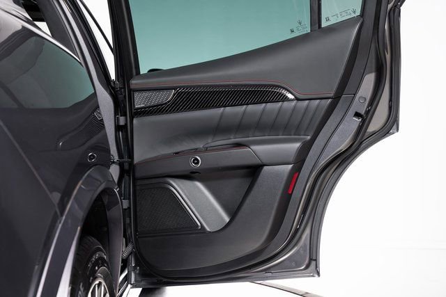 Used 2023 Maserati Grecale Modena image 57