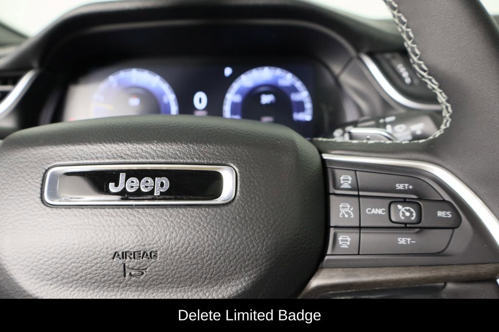 New 2025 Jeep Grand Cherokee Limited image 10