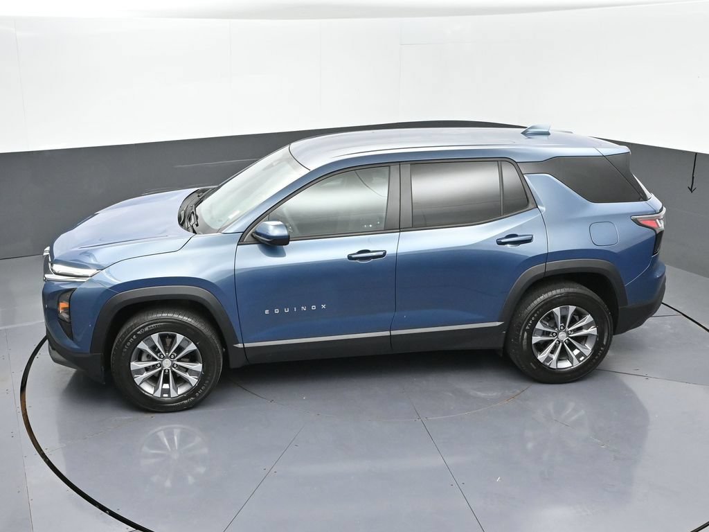 Used 2025 Chevrolet Equinox LT FWD image 39