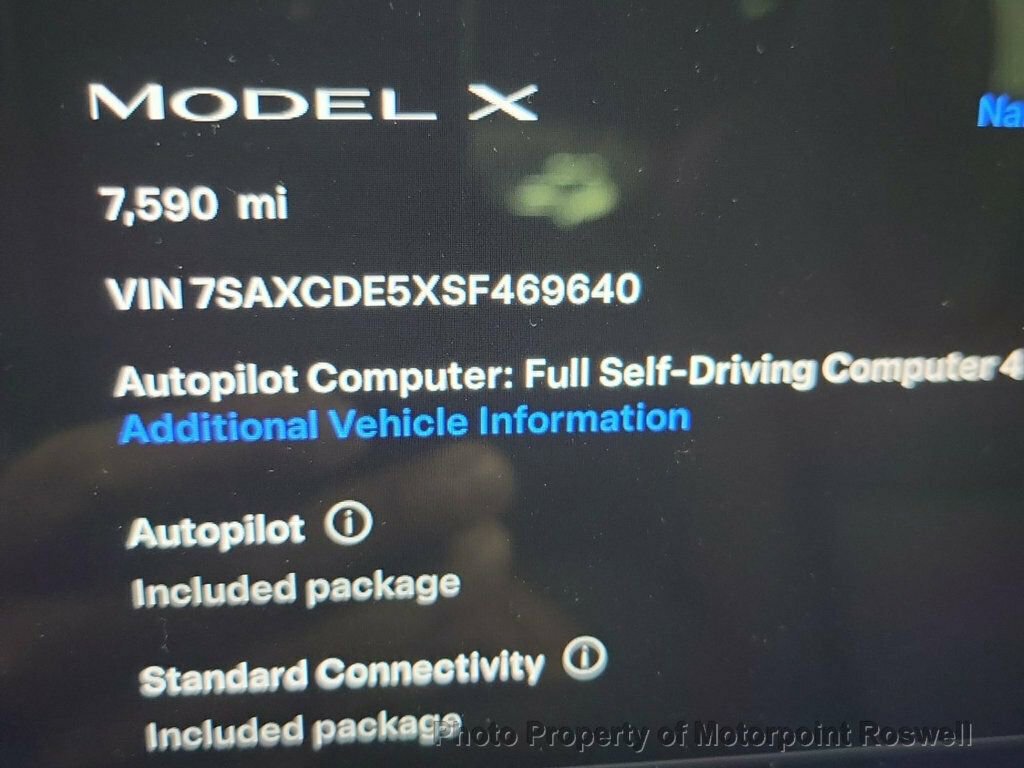 Used 2025 Tesla Model X AWD/4WD image 3
