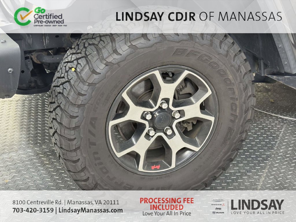 Certified 2019 Jeep Wrangler Unlimited Rubicon w/ Dual Top Group AWD/4WD image 10