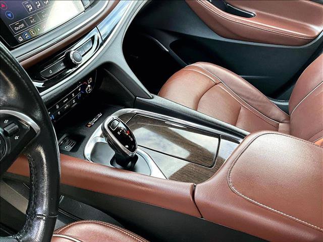 Used 2020 Buick Enclave Avenir w/ Avenir Technology Package FWD image 14