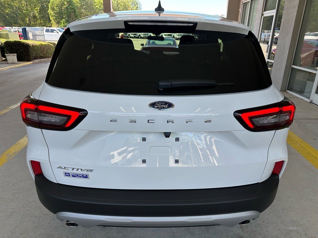 New 2026 Ford Escape Active image 10