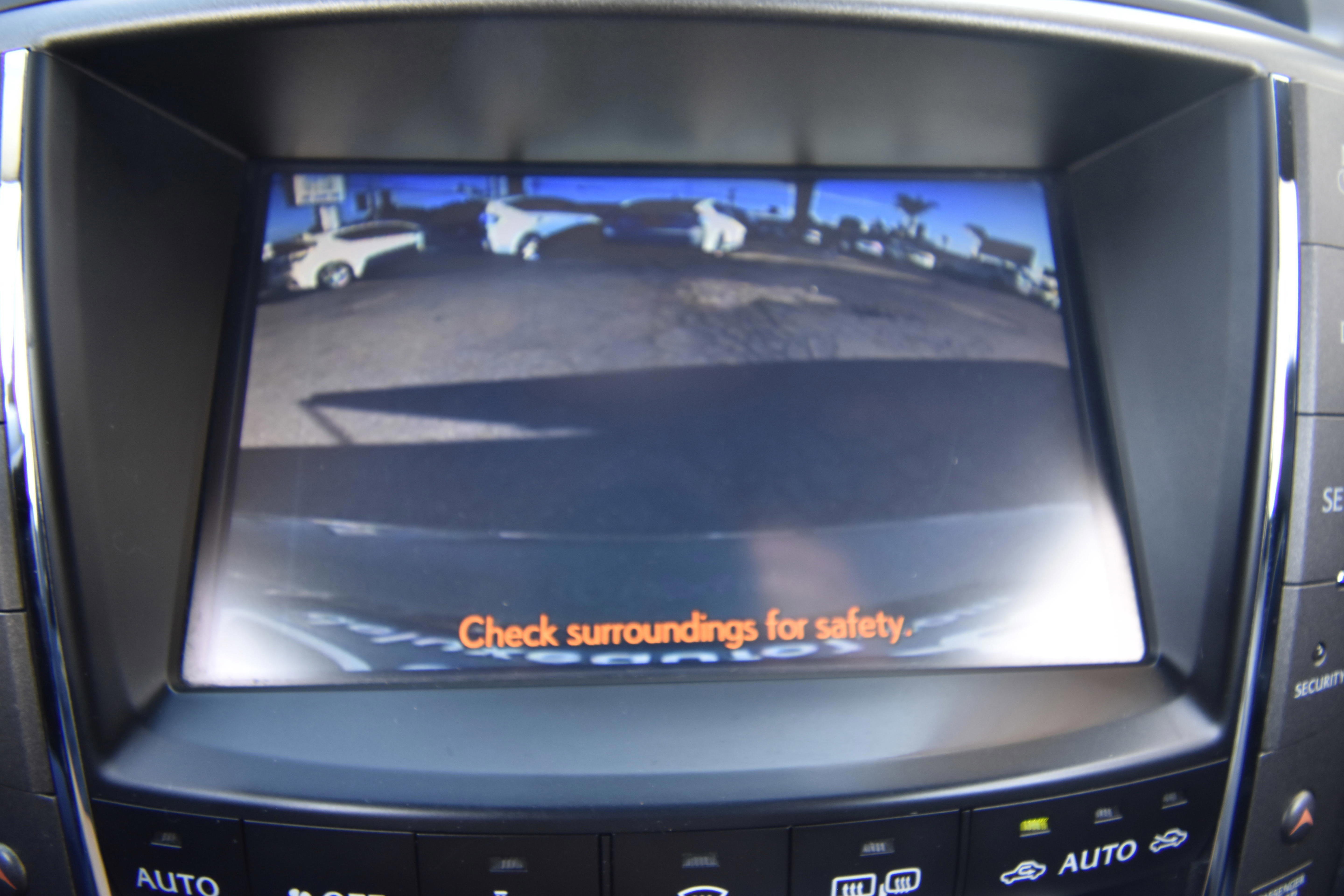 Used 2013 Lexus IS 350C w/ F-Sport Pkg w/Summer Tires RWD image 8