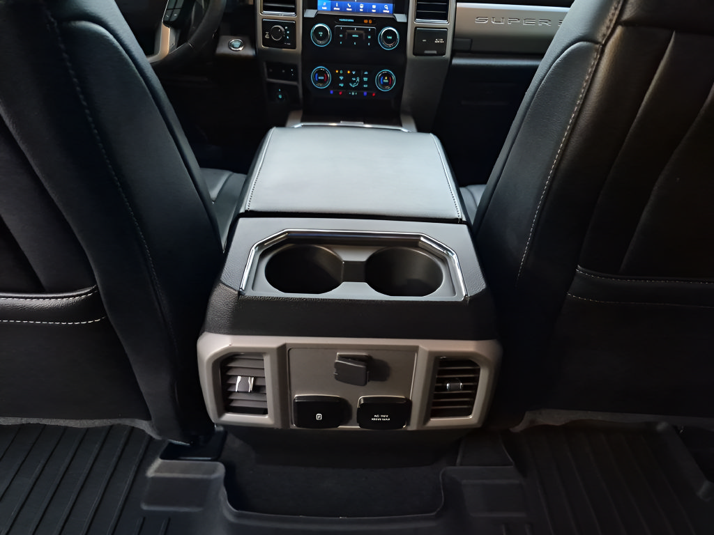 Used 2020 Ford F250 Lariat w/ Lariat Ultimate Package AWD/4WD image 35