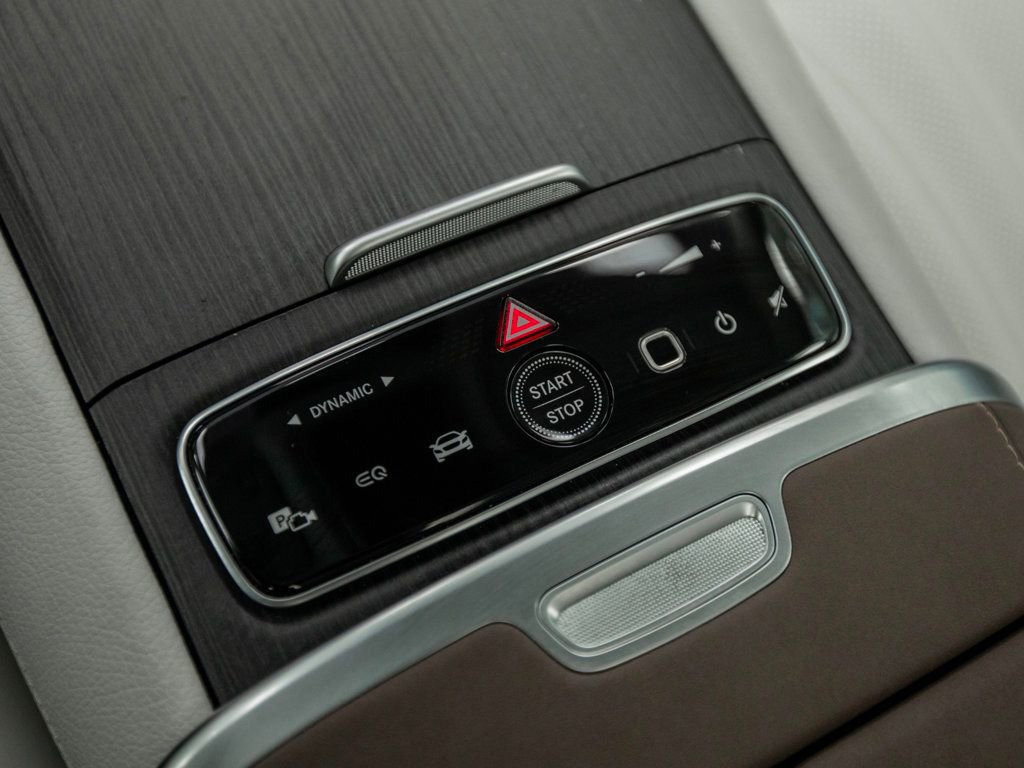 Used 2023 Mercedes-Benz EQS 580 4MATIC SUV image 18