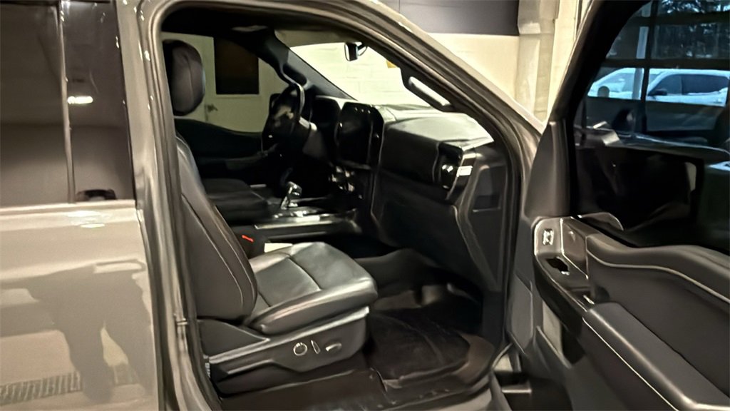 Used 2021 Ford F150 XLT w/ Equipment Group 302A High image 12