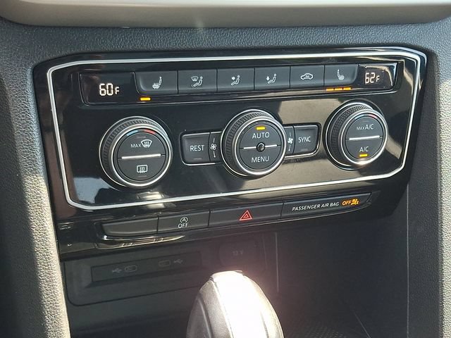 Used 2023 Volkswagen Atlas SEL AWD/4WD image 16