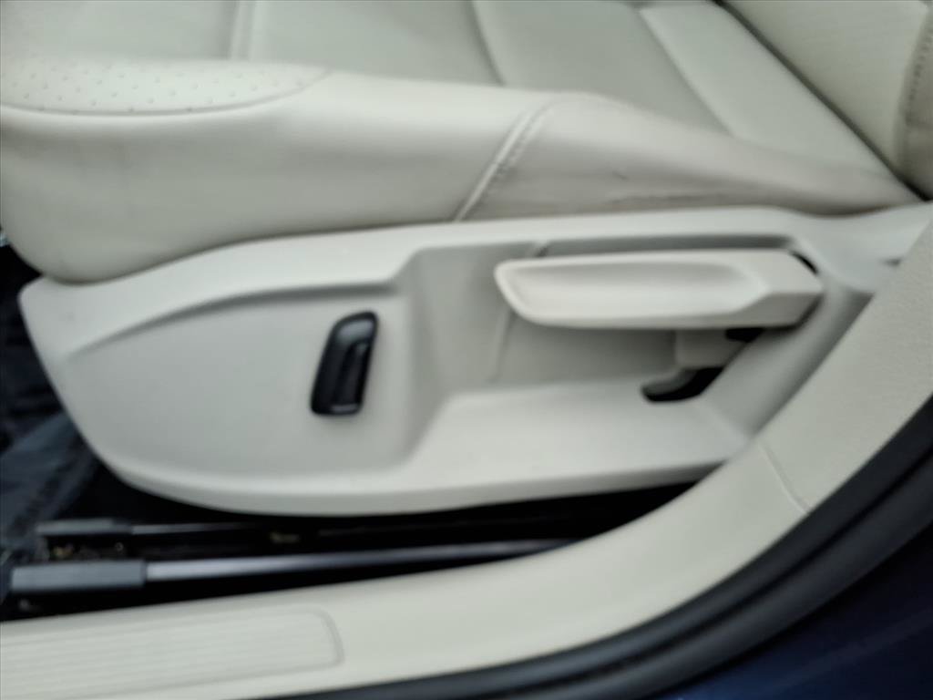 Used 2019 Volkswagen Golf Alltrack S AWD/4WD image 25