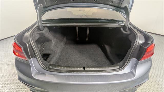 Used 2018 BMW 530i RWD image 19