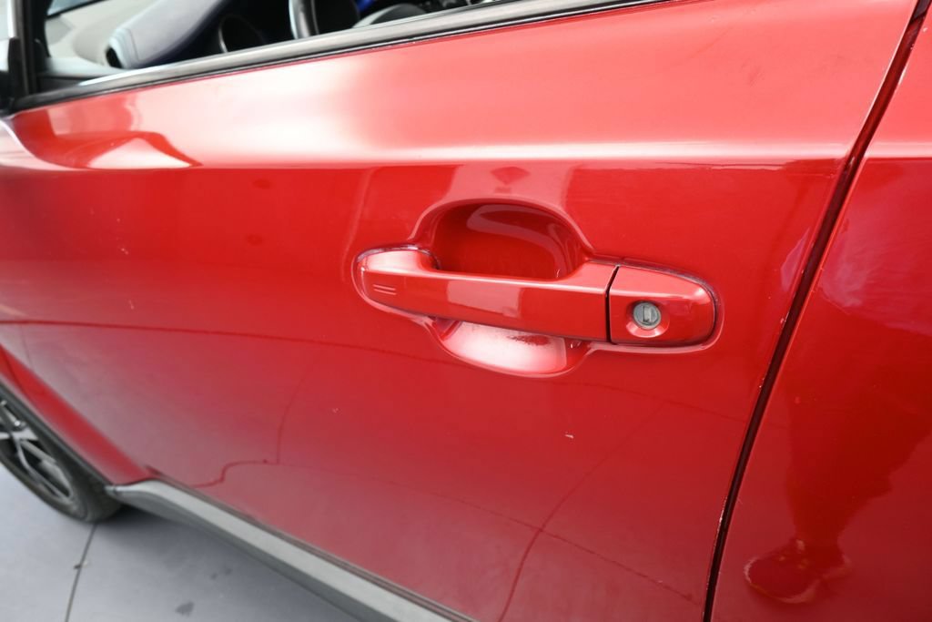 Used 2021 Toyota C-HR XLE FWD image 33