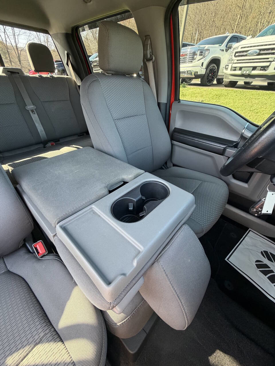 Used 2019 Ford F150 XLT w/ Equipment Group 302A Luxury AWD/4WD image 15