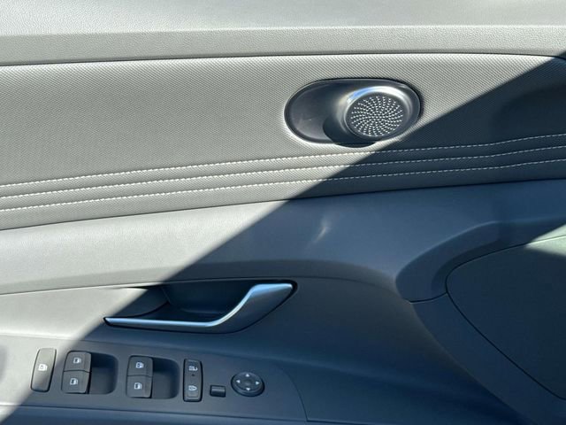 New 2026 Hyundai Elantra SEL Sport image 24