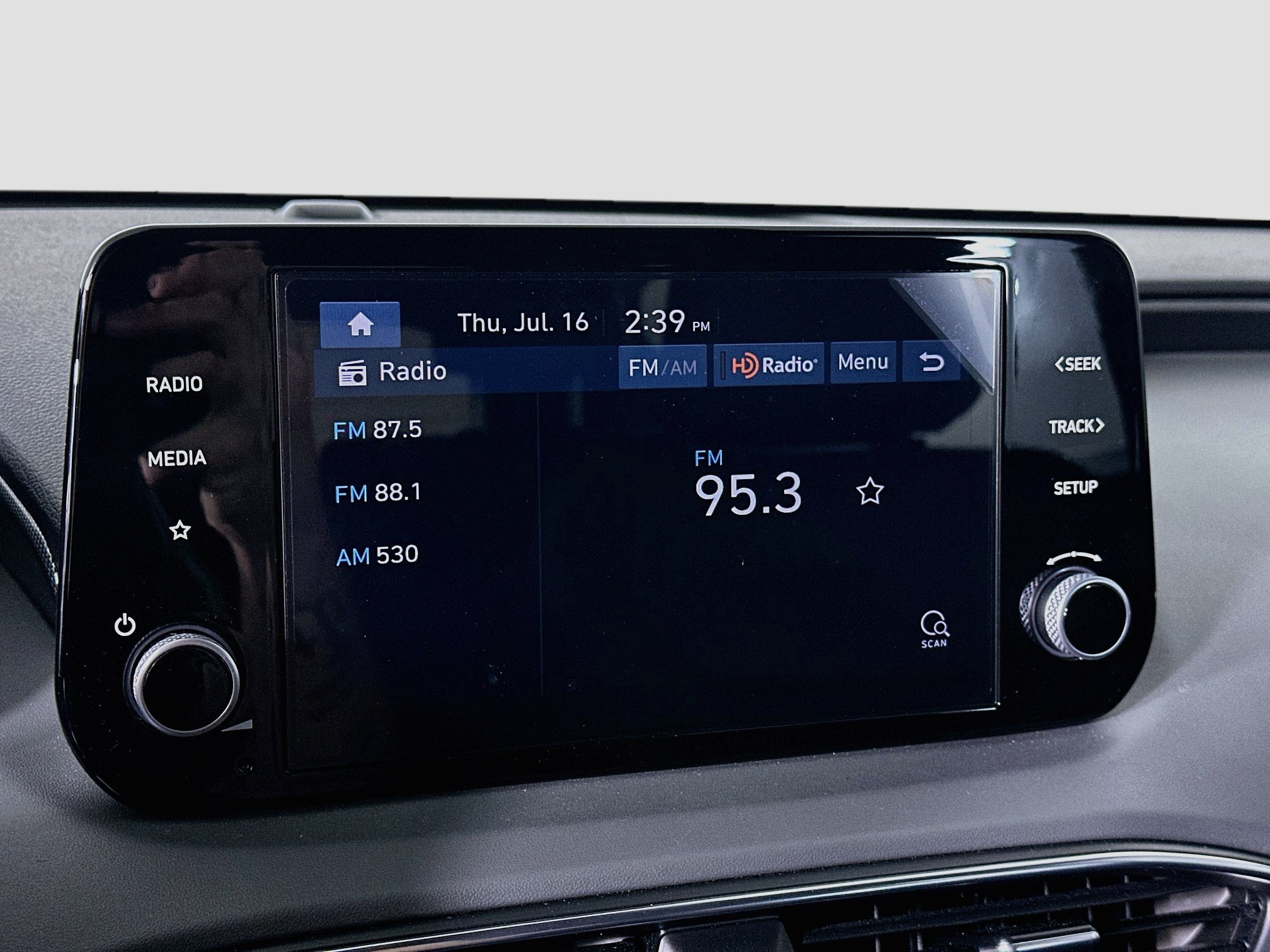 Used 2023 Hyundai Santa Fe SE FWD image 21