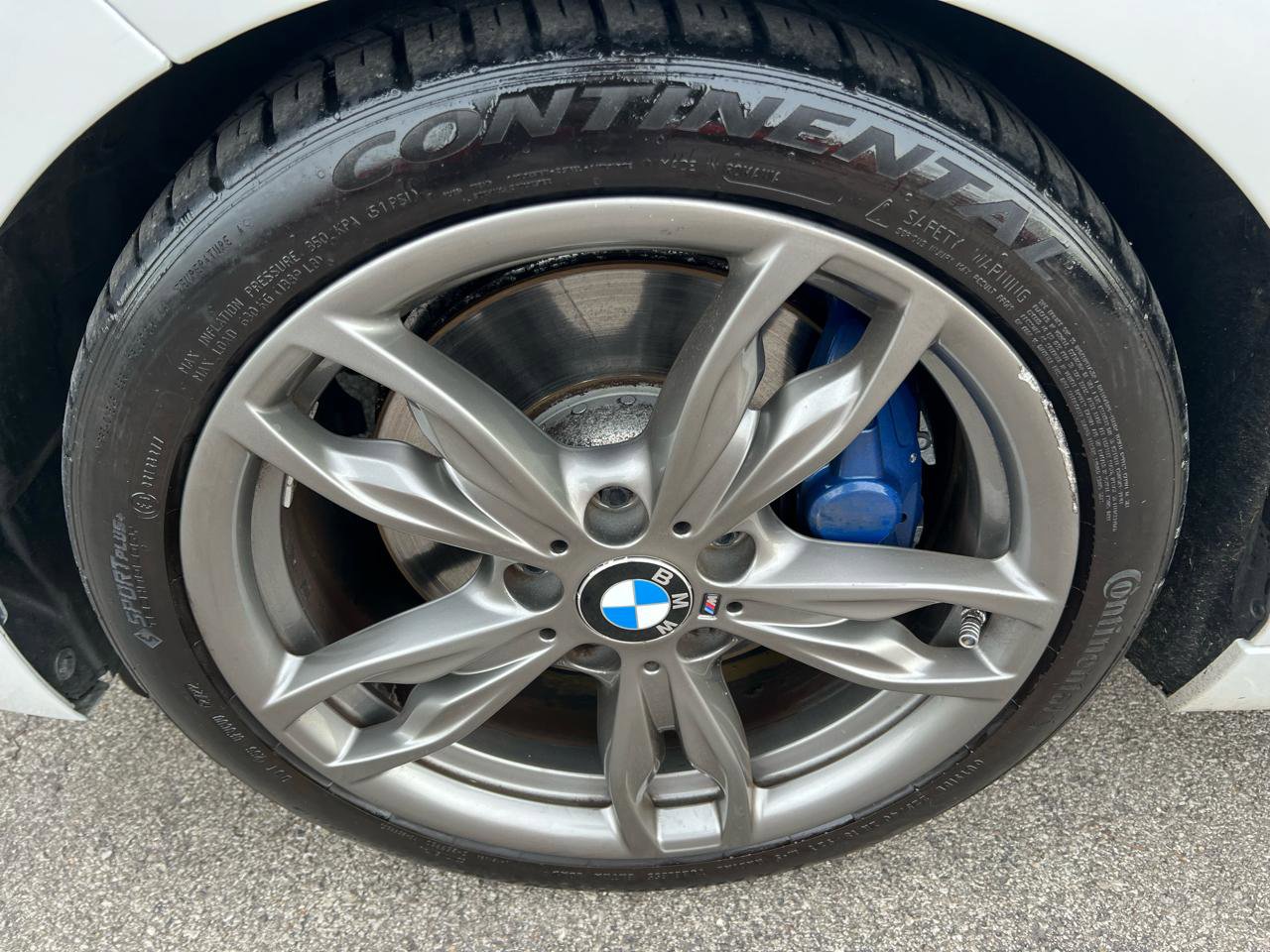 Used 2016 BMW M235i Convertible RWD image 3