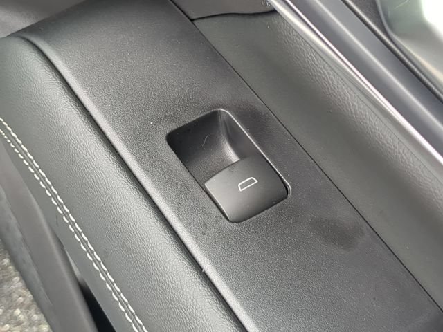 New 2027 GMC Terrain Elevation w/ Elevation Premium Package AWD/4WD image 39