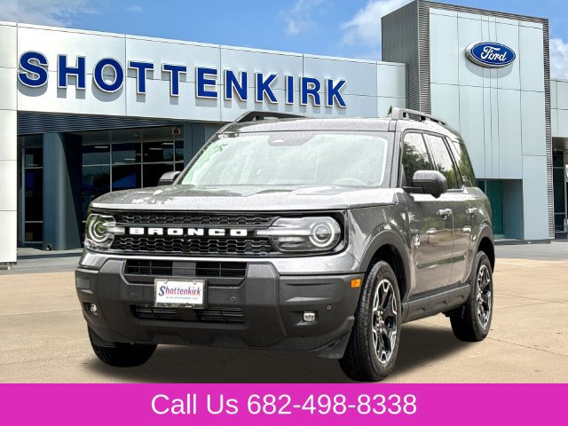 New 2025 Ford Bronco Sport Outer Banks w/ Outer Banks Tech Package+ AWD/4WD image 3