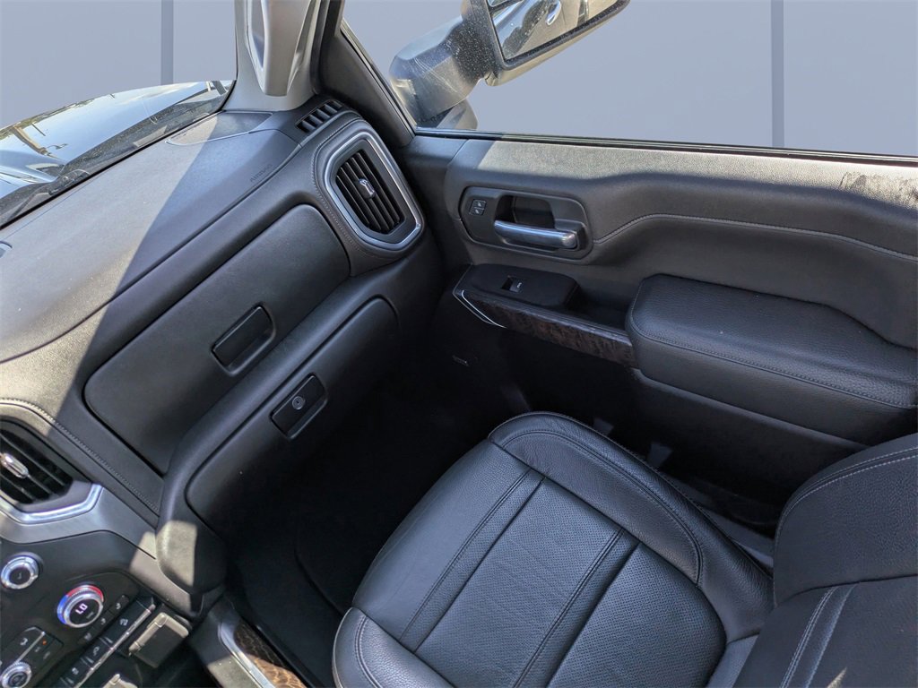 Used 2023 GMC Sierra 3500 Denali image 17