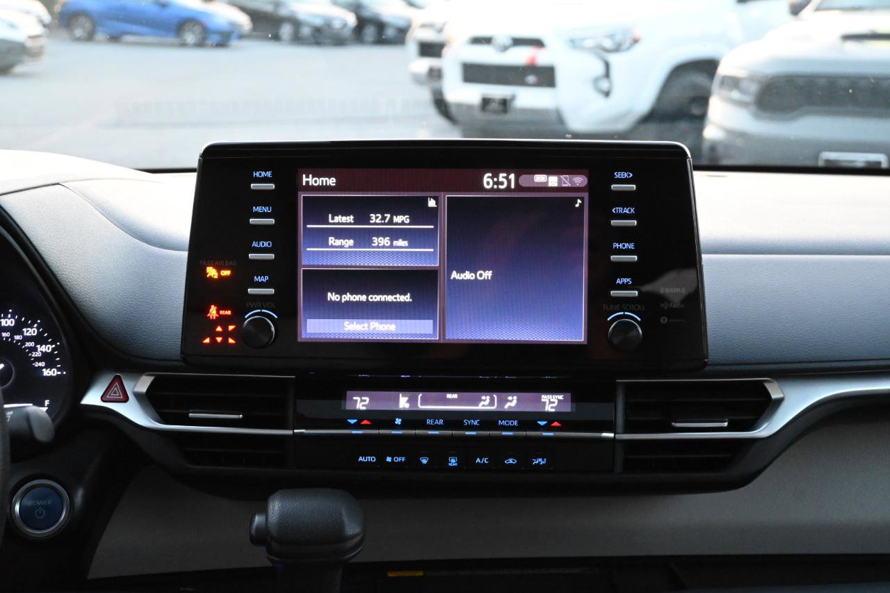 Used 2021 Toyota Sienna LE w/ LE Plus Package FWD image 26
