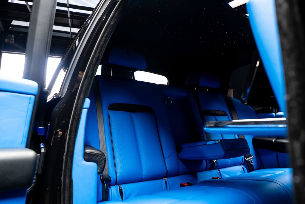 Used 2022 Rolls-Royce Cullinan w/ Cullinan Package AWD/4WD image 47