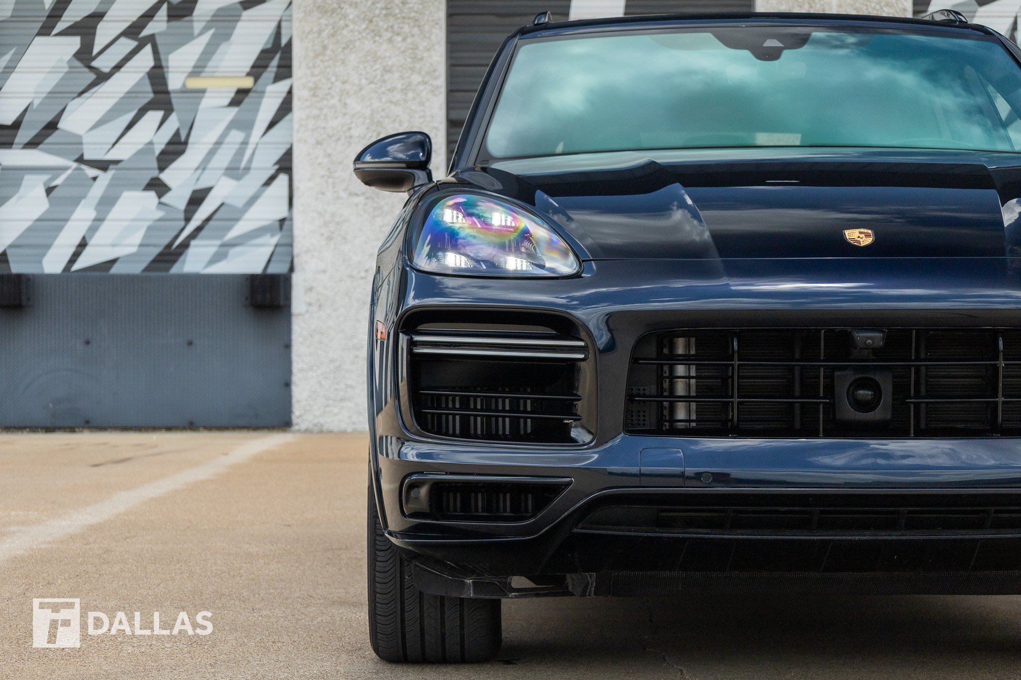 Used 2023 Porsche Cayenne Turbo S AWD/4WD image 4