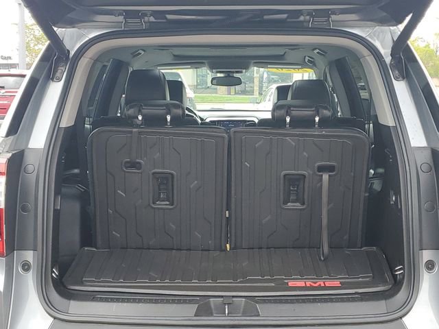 Used 2020 GMC Acadia SLT w/ Trailering Package AWD/4WD image 12