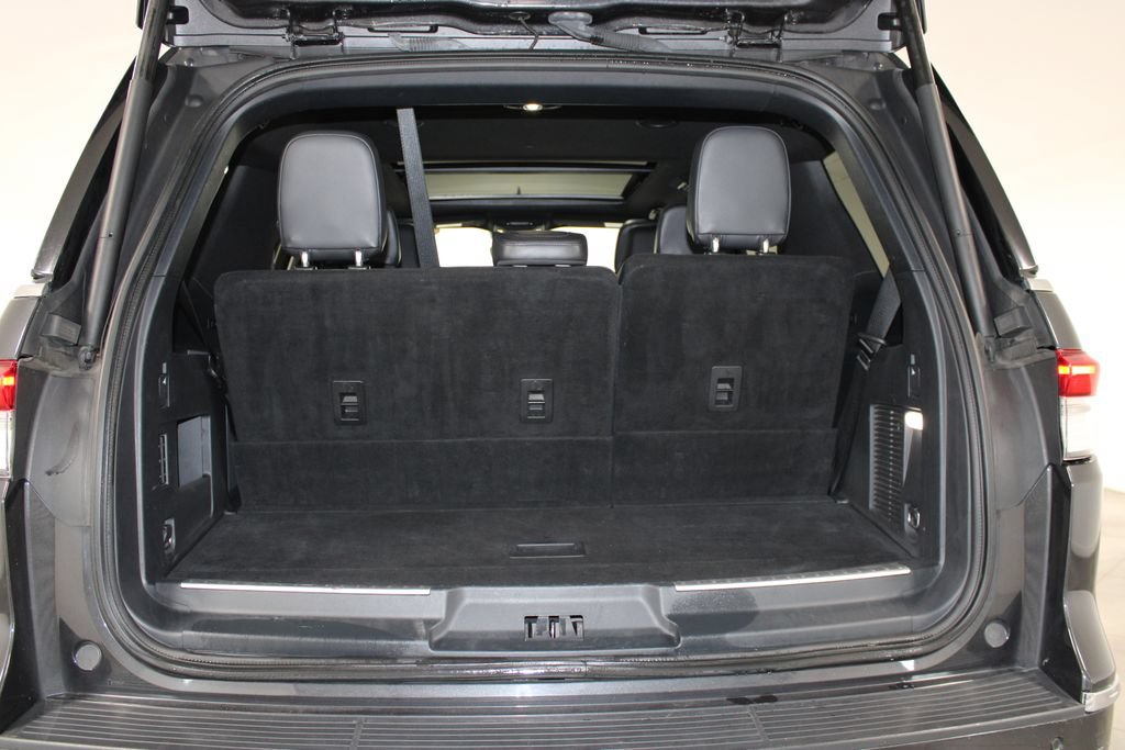 Used 2023 Lincoln Navigator Reserve AWD/4WD image 9