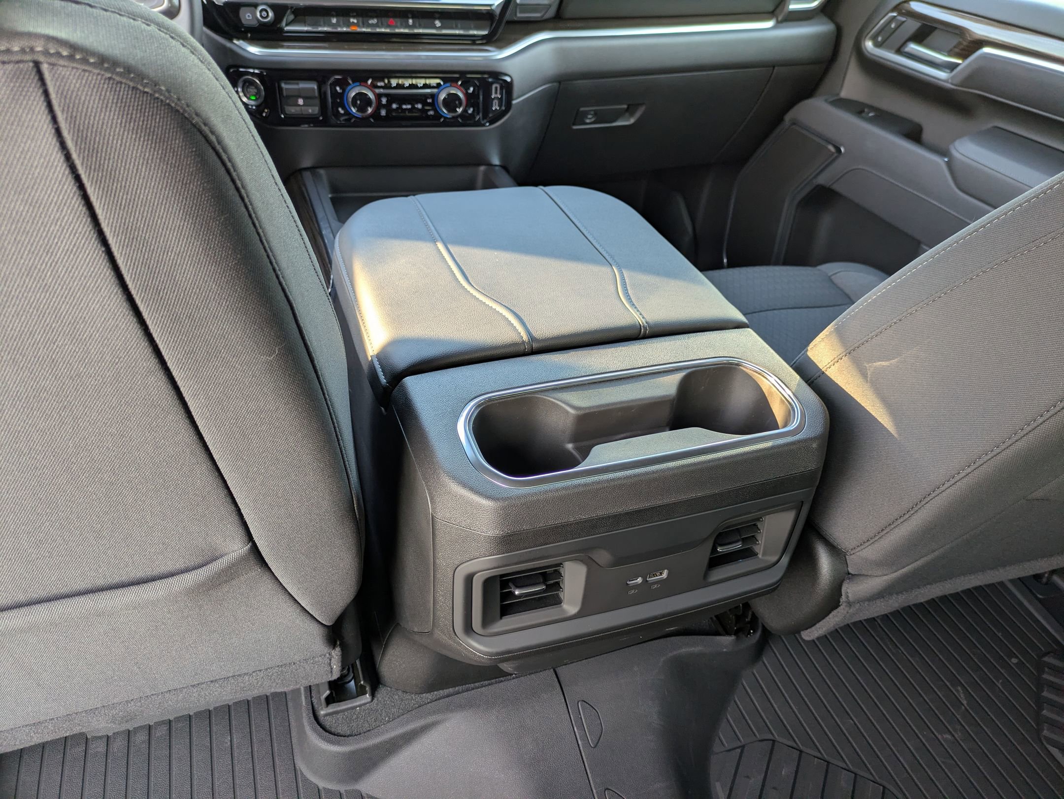 Used 2025 Chevrolet Silverado 2500 LT w/ All Star Edition image 28