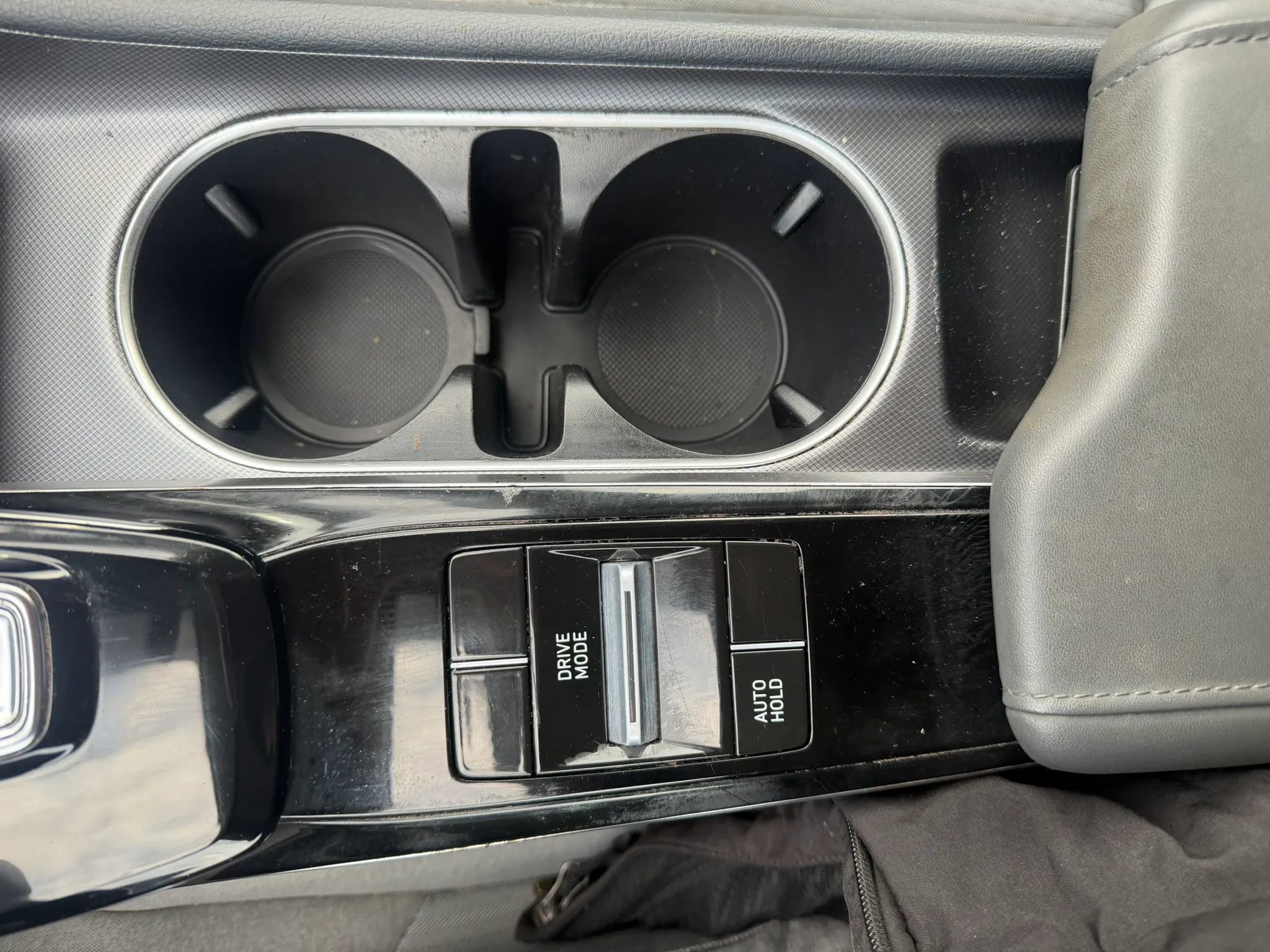 Used 2020 Hyundai Sonata SE FWD image 23