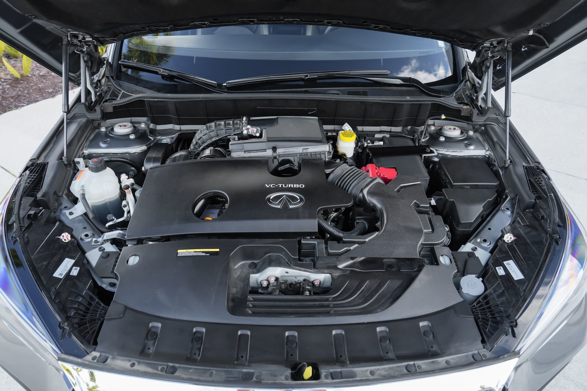 Used 2025 INFINITI QX55 Luxe w/ Accent Package image 40